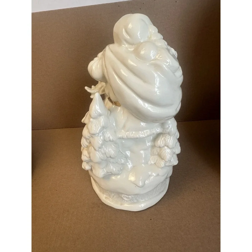 Vtg White Glazed Ceramic Porcelain Santa Claus Reindeer Lantern Figurine 9.5